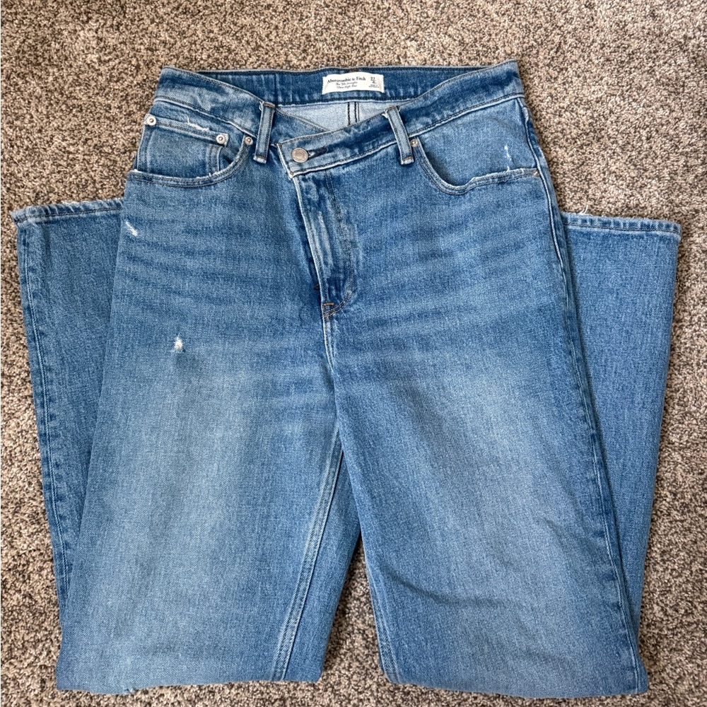 Abercrombie 90s Ultra Straight High Rise